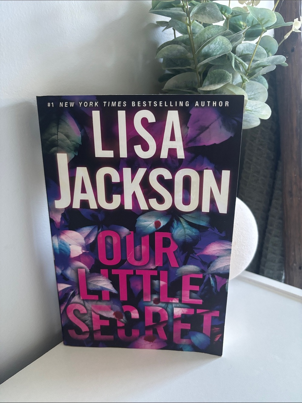 Lisa Jackson — Our Little Secret (Paperback) Dark Floral Cover